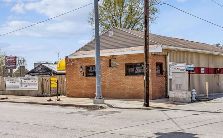 Pictures of Retail property located at 297 N Main St, Dunkirk, OH 45836 for sales - image #1