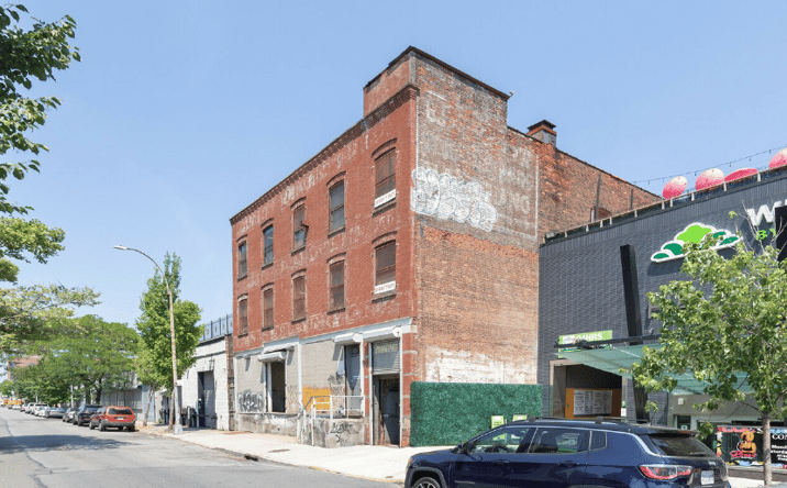 Pictures of Industrial property located at 2572 Park Ave, The Bronx, NY 10451 for sales - image #1