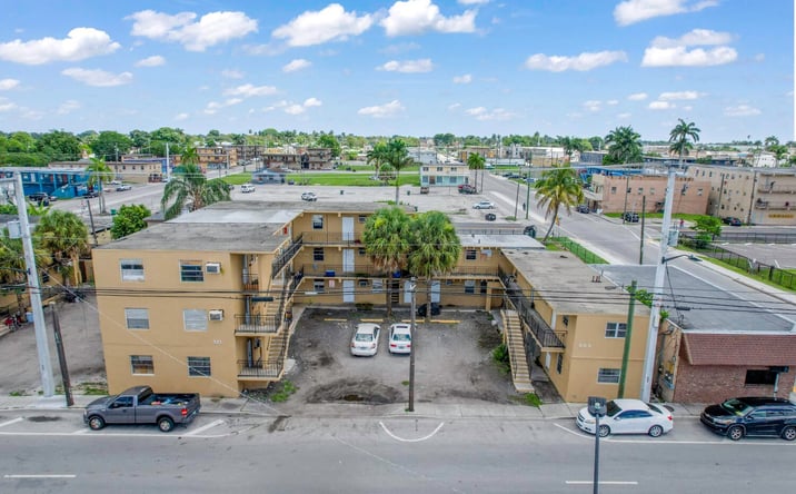 Pictures of Multifamily property located at 417 SW 6th St, Belle Glade, FL 33430 for sales - image #1