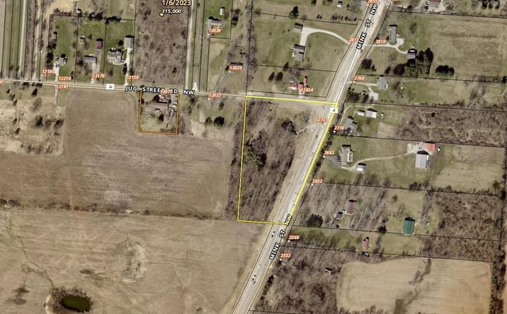 Pictures of Office, Retail property located at 2721 Mink St, Johnstown, OH 43031 for sales - image #1