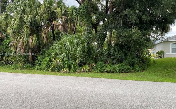 Pictures of Special Purpose property located at Russellville, North Port, FL 34288 for sales - image #1