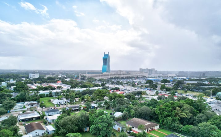 Pictures of Land property located at 4381 SW 51st St, Fort Lauderdale, FL 33314 for sales - image #1