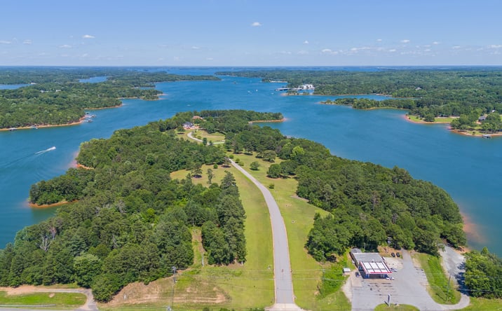 Pictures of Mixed Use, Multifamily, Special Purpose property located at Pointe Sidney Dr, Reed Creek, GA 30643 for sales - image #1