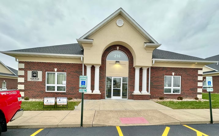 Pictures of Office property located at 216 Evergreen Ln, Glen Carbon, IL 62034 for sales - image #1