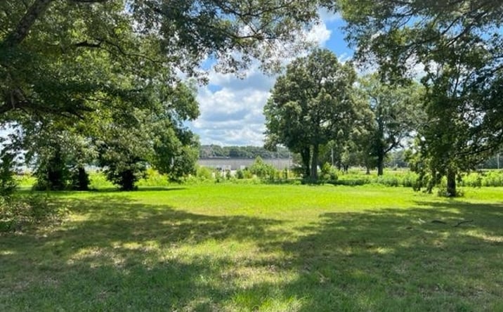 Pictures of Land, Industrial property located at 00000 Lot 7 Mullins Avenue, Humboldt, TN 38343 for sales - image #1