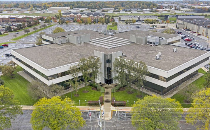 Pictures of Office property located at 2135 W Maple Rd, Troy, MI 48084 for sales - image #1
