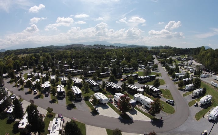 image of property at 1004 PARKWAY Sevierville TN 37862-4326