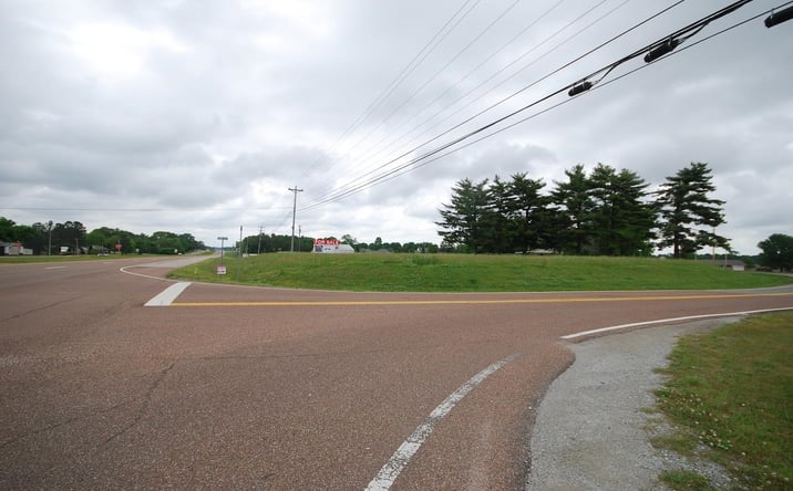 Pictures of Land property located at 308 Highway 45 Bypass, Three Way, TN 38343 for sales - image #1