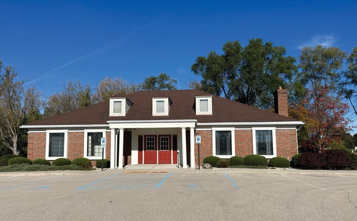 Pictures of Retail, Office property located at 730 Fox St, Mukwonago, WI 53149 for sales - image #1