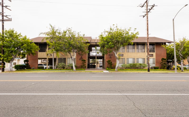 Pictures of Office property located at 800 E Wardlow Rd, Long Beach, CA 90807 for sales - image #1