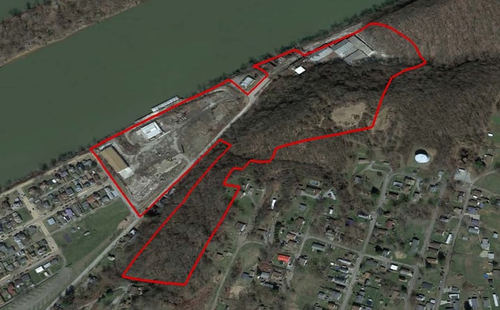 Pictures of Industrial property located at 1129 Collins Memorial Dr, Chester, WV 26034 for sales - image #1
