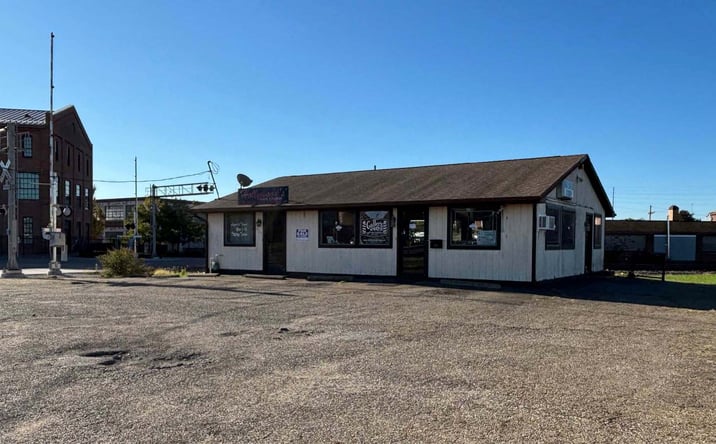 Pictures of Retail property located at 901 Market Ave S, Canton, OH 44707 for sales - image #1