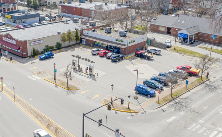 Pictures of Retail property located at 152 Maine St, Brunswick, ME 04011 for sales - image #1