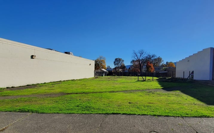 Pictures of Land property located at 0 W. Mill St., Ukiah, CA 95482 for sales - image #1