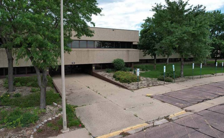 Pictures of Office property located at 705 East 60th Street North, Sioux Falls, SD 57104 for sales - image #1