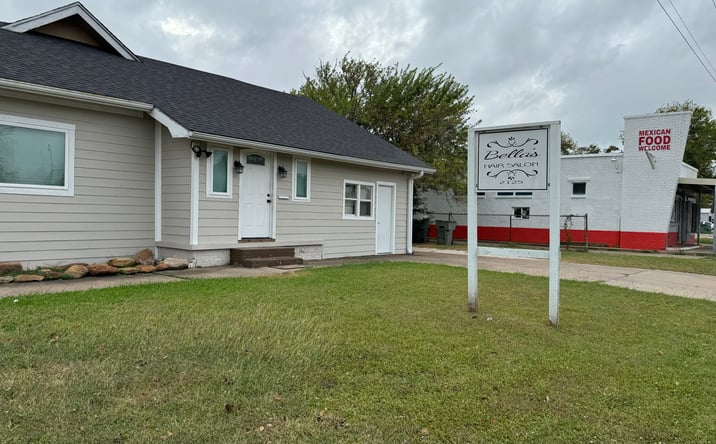 Pictures of Mixed Use property located at 2125 Jefferson Dr, Port Arthur, TX 77642 for sales - image #1