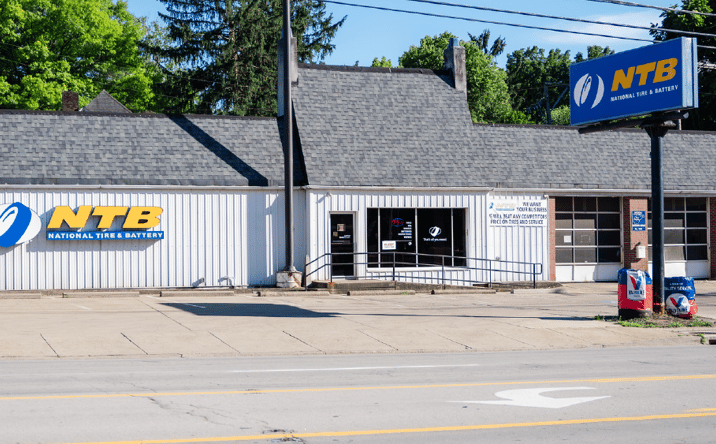 Pictures of Retail property located at 868 National Rd, Wheeling, WV 26003 for sales - image #1