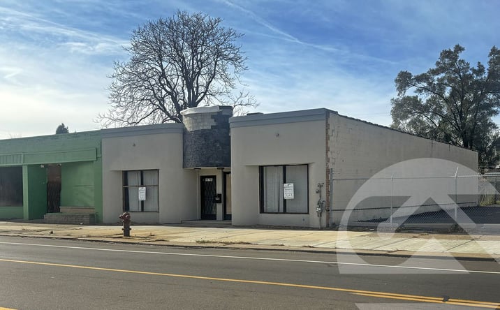 Pictures of Retail property located at 15755 Wyoming Ave, Detroit, MI 48238 for sales - image #1