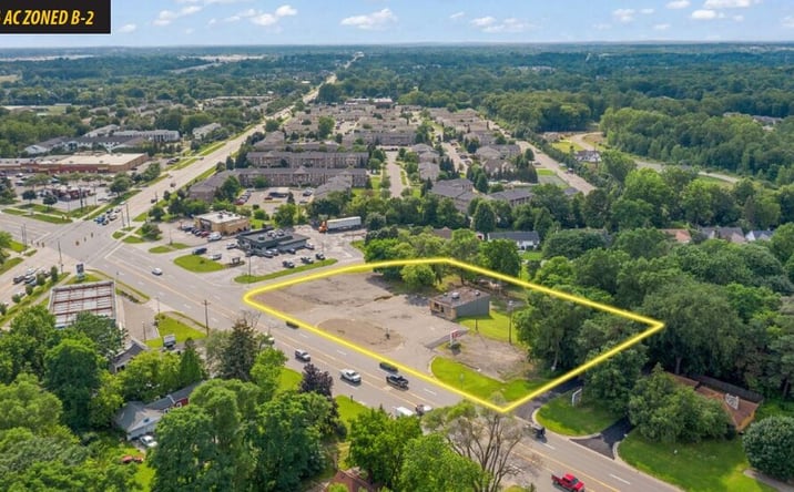 Pictures of Retail property located at 2561 Lapeer Rd, Auburn Hills, MI 48326 for sales - image #1