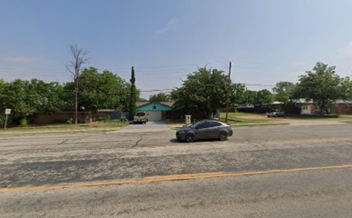 Pictures of Land property located at 209 37th St, Snyder, TX 79549 for sales - image #1
