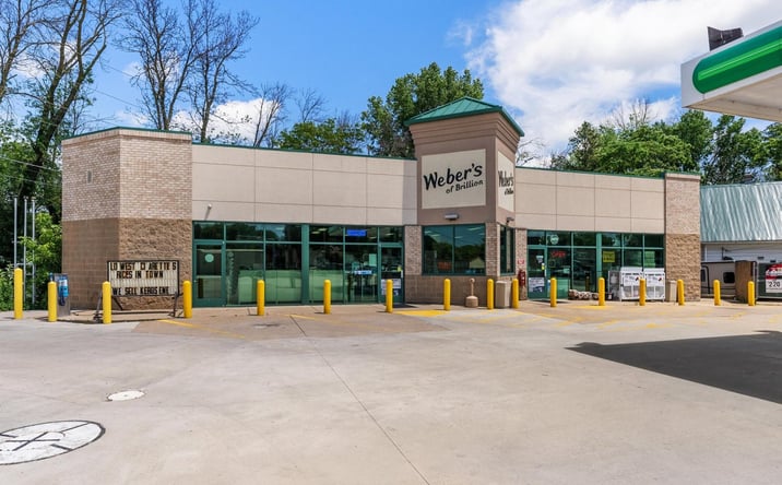 Pictures of Retail property located at 600 N Main St, Brillion, WI 54110 for sales - image #1