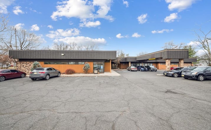 Pictures of Office property located at 215 Union Ave, Bridgewater, NJ 08807 for sales - image #1