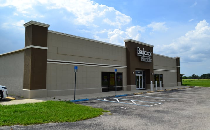 Pictures of Retail property located at 1401 US-17, Fort Meade, FL 33841 for sales - image #1