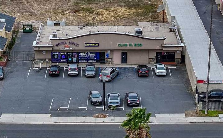Pictures of Retail property located at 405 Iowa Ave, Riverside, CA 92507 for sales - image #1