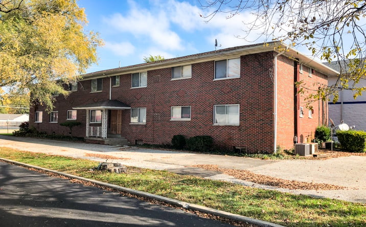 Pictures of Multifamily property located at 10608 Lincoln Trail, Fairview Heights, IL 62208 for sales - image #1