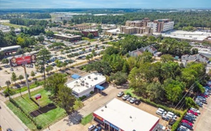 Pictures of Office property located at 19007 US-59, Humble, TX 77338 for sales - image #1