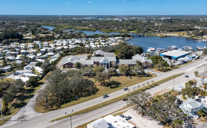 Pictures of Retail, Multifamily, Office, Mixed Use property located at 4400 Dixie Hwy NE, Palm Bay, FL 32905 for sales - image #1
