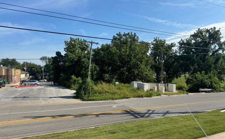 Pictures of Land property located at 00 West Plainview West Road, Springfield, MO 65810 for sales - image #1