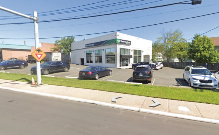 Pictures of Retail property located at 16 Frelinghuysen Avenue, Raritan, NJ 08869 for sales - image #1