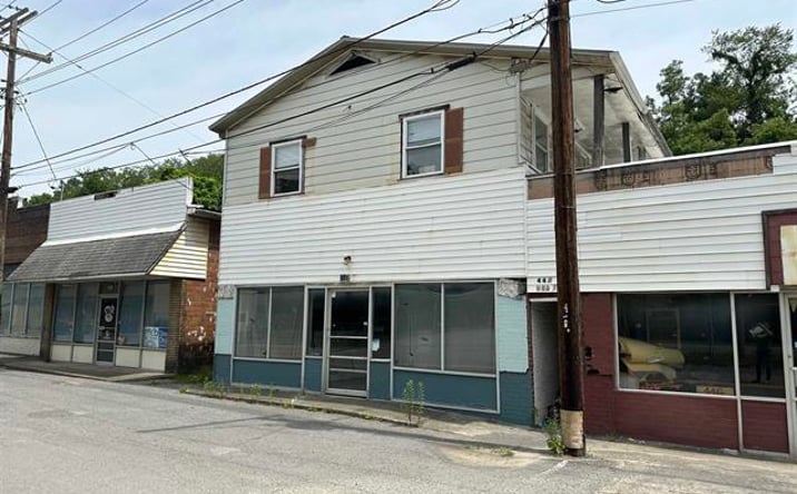Pictures of Mixed Use property located at 450 Scotts Run Road, Morgantown, WV 26501, 448 Scotts Run Road, Morgantown, WV 26501, 446 Scotts Run Road, Morgantown, WV 26501, 444 Scotts Run Road, Morgantown, WV 26501 for sales - image #1