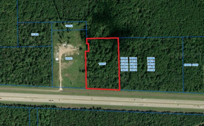 Pictures of Land property located at Interstate 10, Hankamer, TX 77560 for sales - image #1
