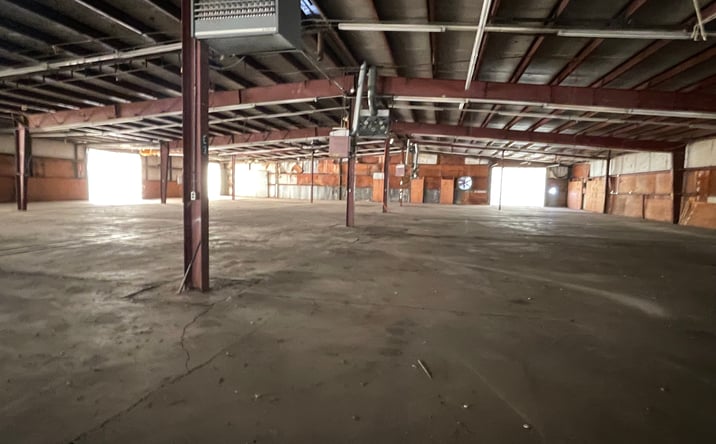 Pictures of Industrial, Mixed Use, Land, Self Storage property located at 13 N Industrial Ave, Wellington, KS 67152 for sales - image #1