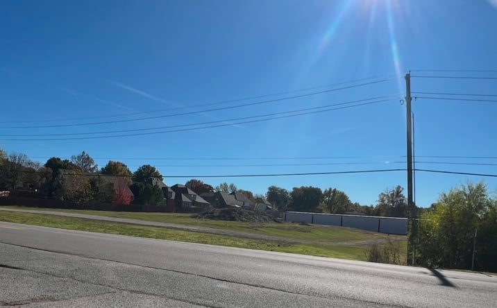 Pictures of Land property located at 425 W Tucson St, Broken Arrow, OK 74011 for sales - image #1