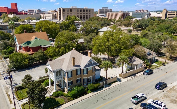 Pictures of Office property located at 623 Augusta St, San Antonio, TX 78215 for sales - image #1