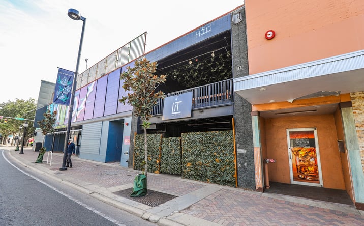 Pictures of Retail property located at 211 W University Ave, Gainesville, FL 32601 for sales - image #1