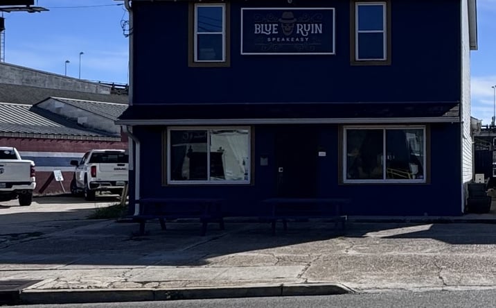 Pictures of Retail property located at 3224 Metairie Rd, Metairie, LA 70001 for sales - image #1