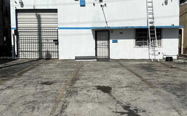 Pictures of Industrial property located at 683 W 26th St, Hialeah, FL 33010 for sales - image #1