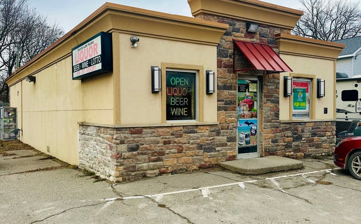 Pictures of Retail, Special Purpose property located at 41 N Conklin Rd, Lake Orion, MI 48362 for sales - image #1