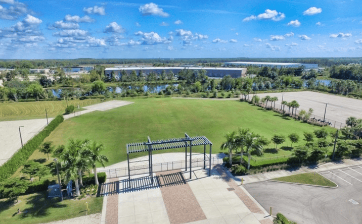 Pictures of Land property located at 9510 Thunder Rd, Fort Myers, FL 33913 for sales - image #1