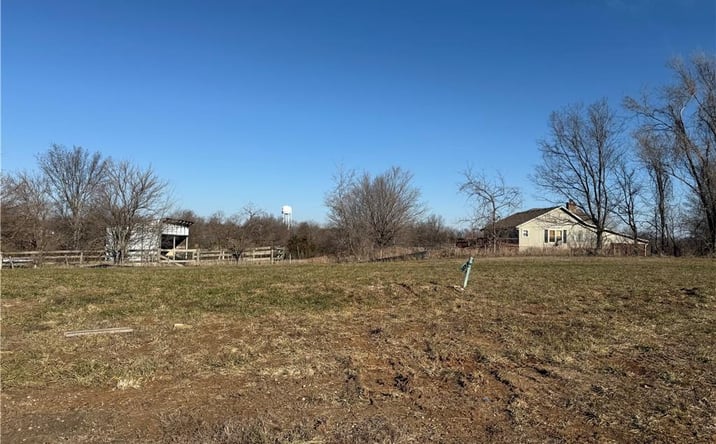 Pictures of Land, Multifamily property located at 2214 Creek View Lane, Raymore, MO 64083 for sales - image #1