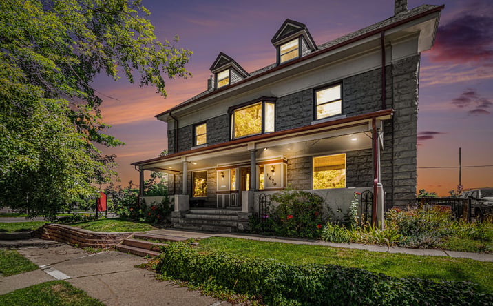 Pictures of Office property located at 1670 York St, Denver, CO 80206 for sales - image #1