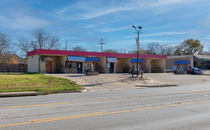 Pictures of Land property located at 2529 8th Ave, Fort Worth, TX 76110 for sales - image #1