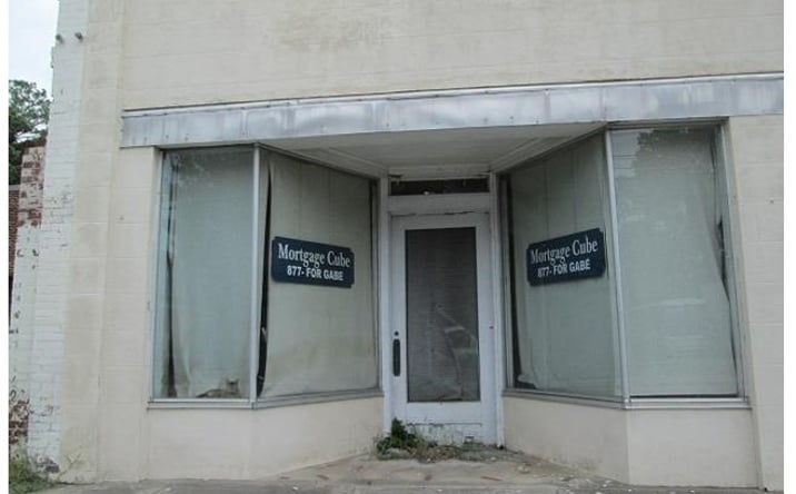 Pictures of Mixed Use, Office, Retail property located at 108 N Main St, Robersonville, NC 27871, 102 N Main St, Robersonville, NC 27871, 104 N Main St, Robersonville, NC 27871, 110 N Main St, Robersonville, NC 27871, 104 E. Railroad St. Robersonville NC, Robersonville, NC 27871 for sales - image #1