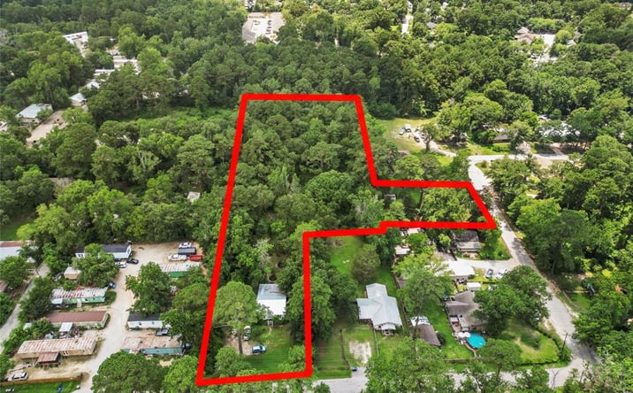Pictures of Land, Mixed Use, Multifamily property located at 687 Cline St, Huntsville, TX 77340 for sales - image #1