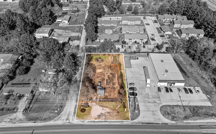 Pictures of Land property located at 3901 Stone Rd., Kilgore, TX 75662 for sales - image #1