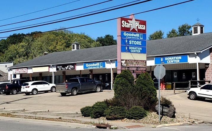 Pictures of Retail property located at 488 - 498 Canal Street, Nelsonville, OH 45764 for sales - image #1